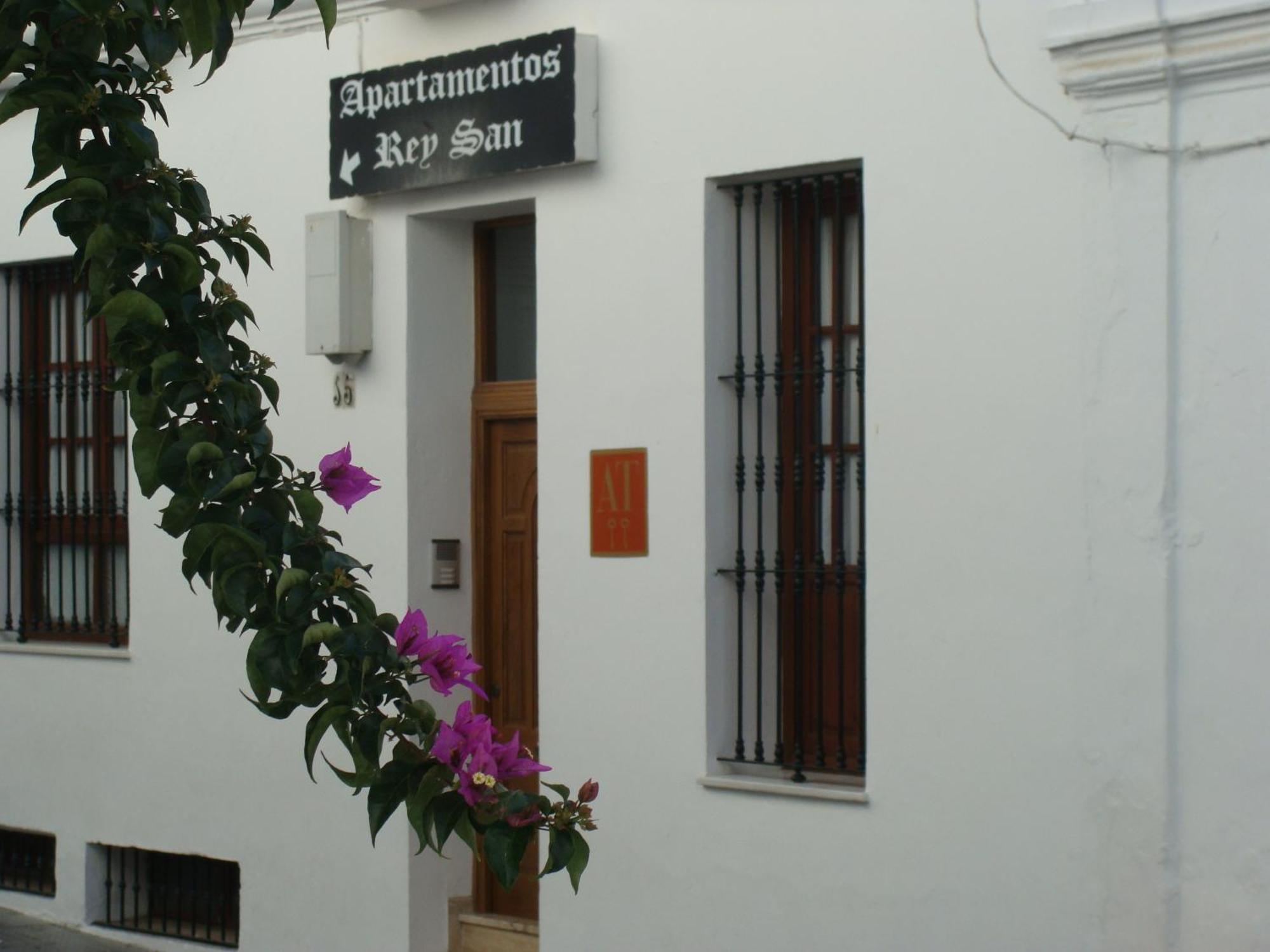 Apartamentos Reysan Vejer de la Frontera Extérieur photo